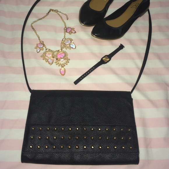 💄Black faux leather purse/clutch with gold studs - Picture 1 of 4