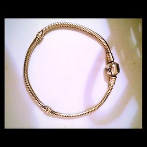 AUTHENTIC PANDORA BRACELET SIZE 7.5
