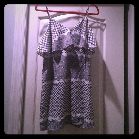 Black and white dress size medium