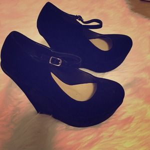 Black Suede Bow Strappy Platform Wedges