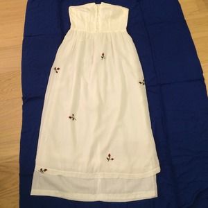 Vintage Strapless white dress