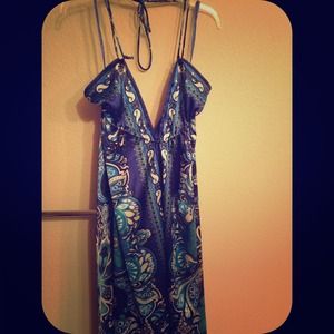 Classique blue handkerchief dress