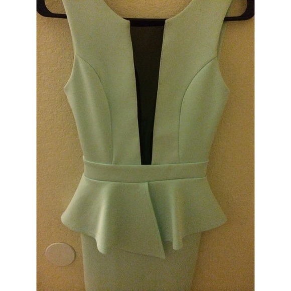 Mint fancy dress - Picture 3 of 3