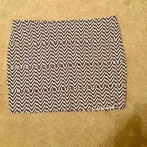 Zigzag skirt