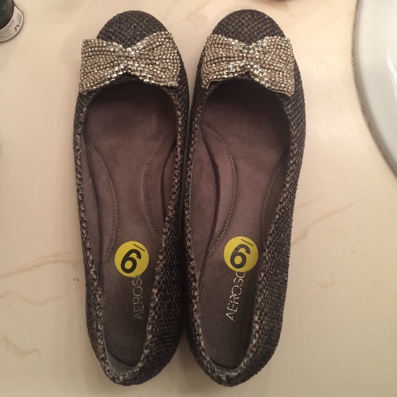 AEROSOLES Shoes - Flats with a bow!