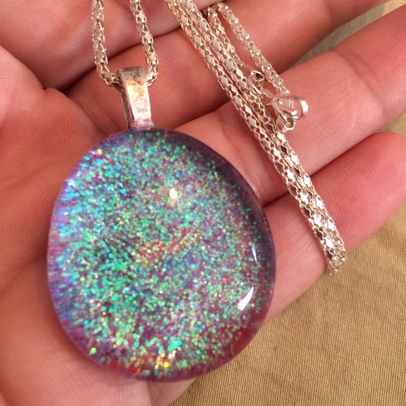 Glitter Glass Stone Necklace