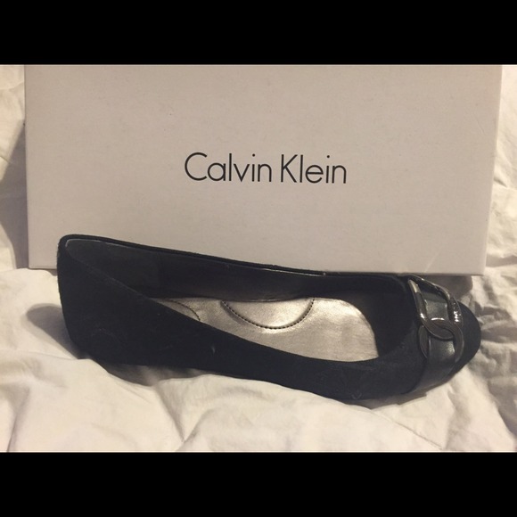 Calvin Klein Philomena Flats