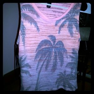 Forever 21 tank