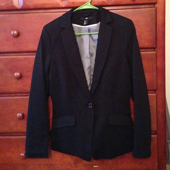 H&M Black Blazer