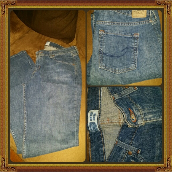 Levis's Signature Low Rise Boot Cut Jeans