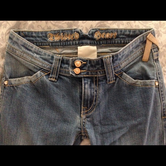 Amazing Twisted Heart Jeans NWOT