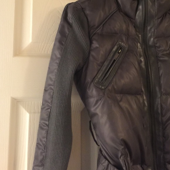 Gray winter ski jacket - Picture 3 of 4