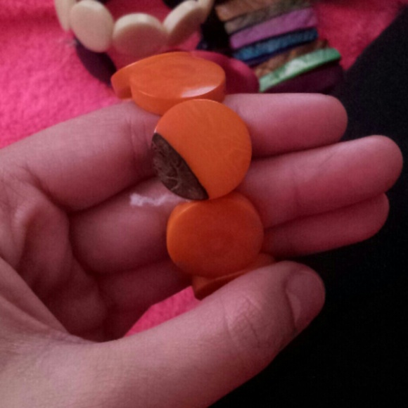 BUNDLE Shell/nut bracelet bundle - Picture 4 of 4