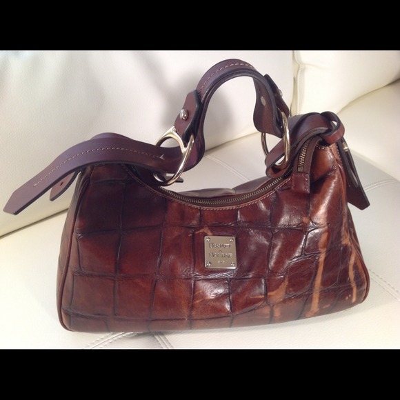 🌲AUTHENTIC PRE OWNED DOONEY & BOURKE🌲 - Picture 3 of 4