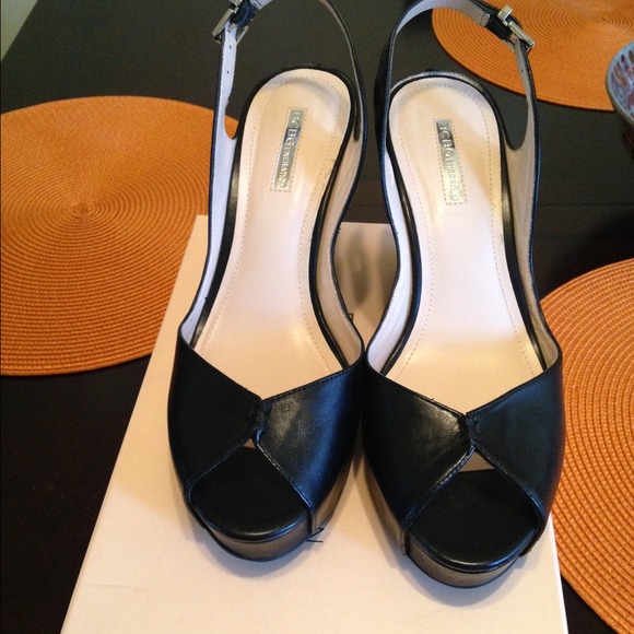 BCBG Wedges