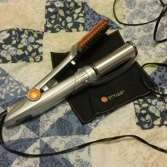 IN Styler! The Rotating straightener