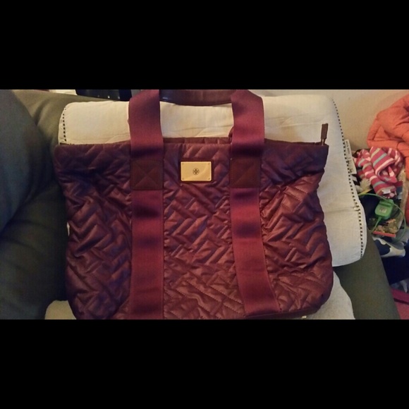 Tory burch purse sold