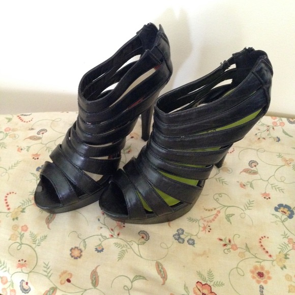 All purpose heels