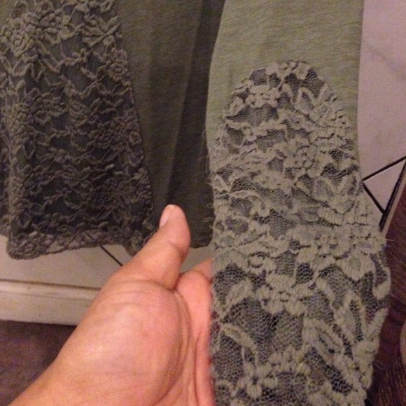 SOLD-Army green long sleeve top - Picture 3 of 4