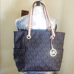 Michael Kors Tote