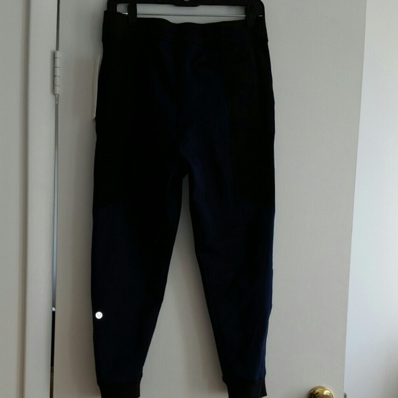 Lululemon  Rocket crop