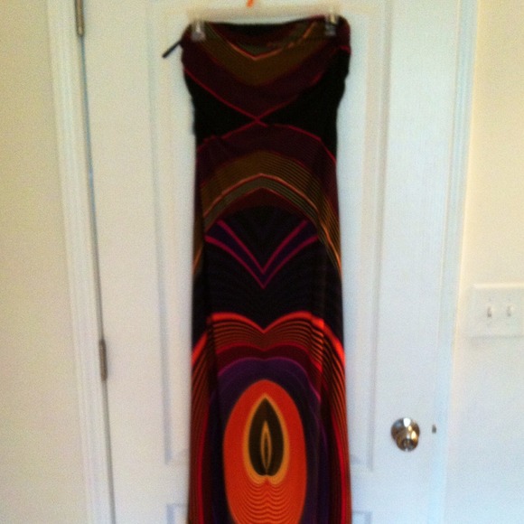 😍NWT Forever21 Tribal Tube Maxi Dress