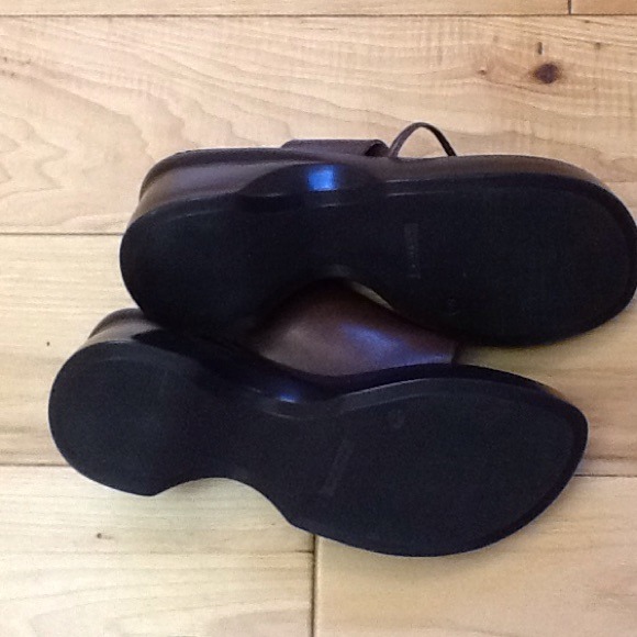 Brand new without tag shoes SOLD - Picture 3 of 4