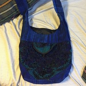 Nicaragua slinged bag