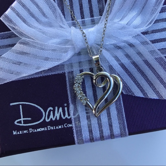 New Daniel Jewelers Mother's Pendant - Picture 2 of 8