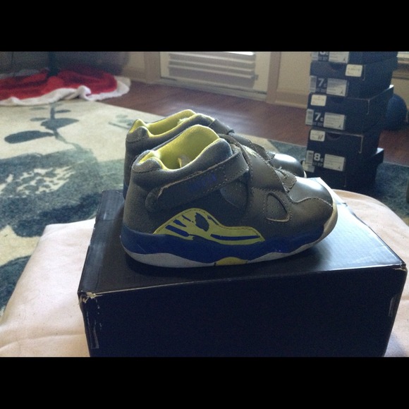 Retro 8 toddlers