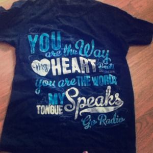 🎀Go radio Tshirt! 🎀