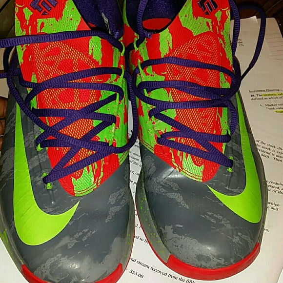 (SOLD!!!!!) KD VI Energy's - Picture 2 of 3