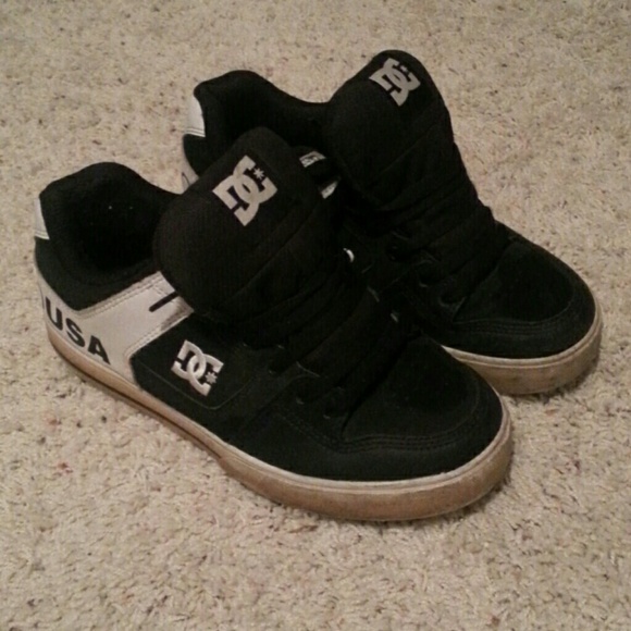 Dc shoes mens size 8