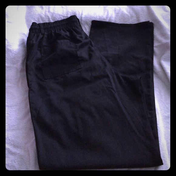 Black pants for men