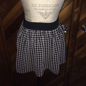 Black and white Skirt