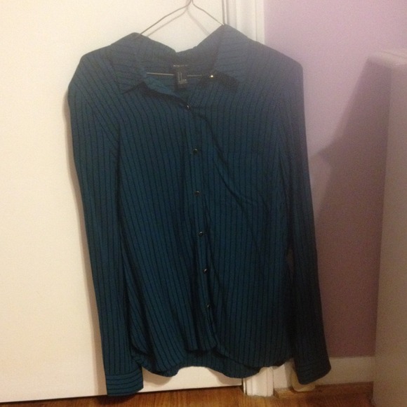 Pin striped forever 21 button down - Picture 1 of 2