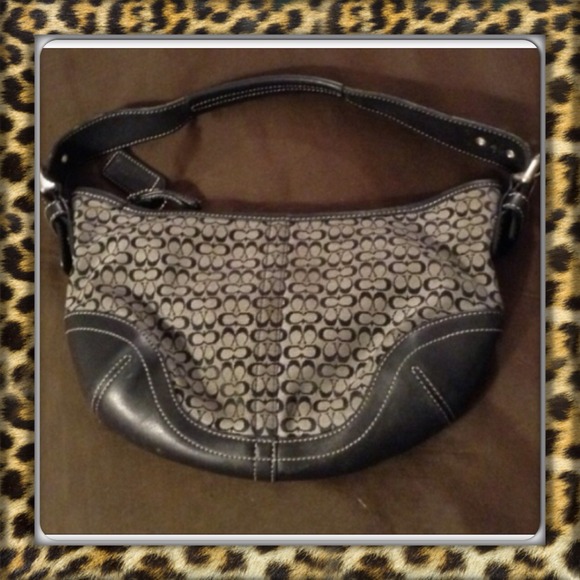 Authentic Coach Ensemble - Picture 2 of 4