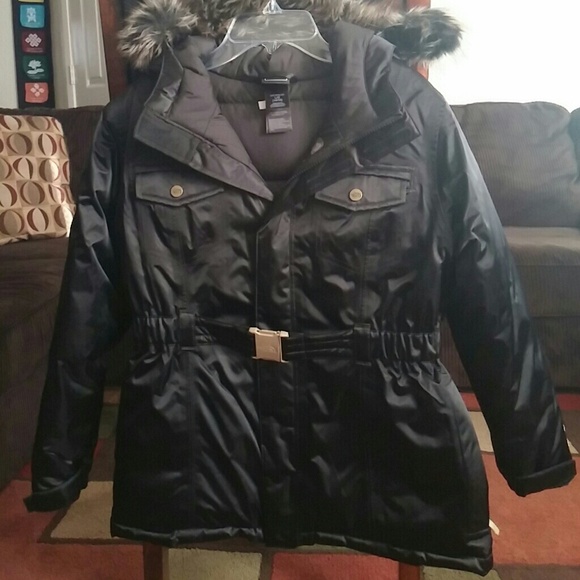 100% authentic Nwot The North Face Girls Coat