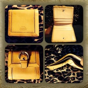 Authentic Coach Wallet