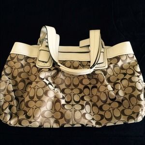 Authentic coach purse