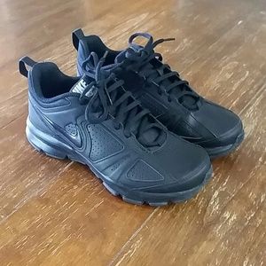 NWT All black woman's nikes