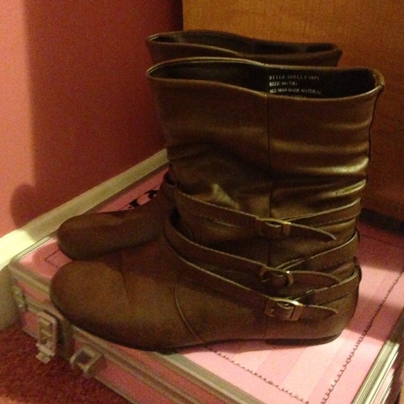 Tan boots