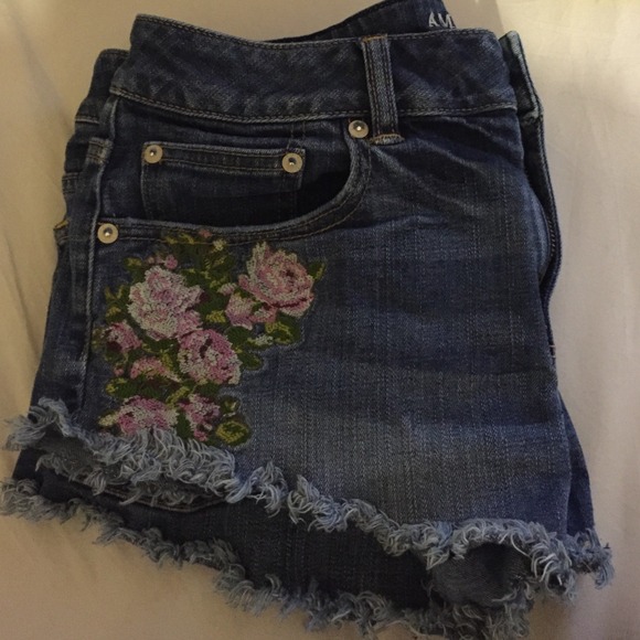flower shorts