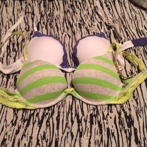 Victoria's Secret bra bundle 34B