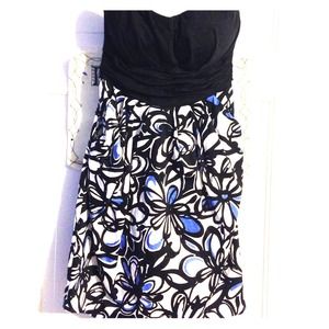 Adorable tube top dress by snap