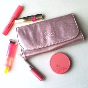 Sigma travel pink bag