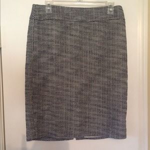 Black and white tweed skirt from LOFT