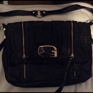 Guess Messenger Bag