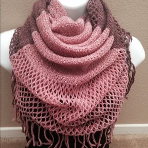 Beautiful pink/violet infinity scarf w/shimmer