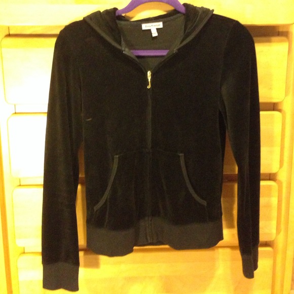 Juicy couture black velour zip up hoodie!